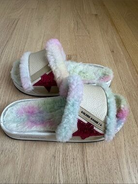 Golden Goose Cream Shearling Slide with Glitter Pink Star